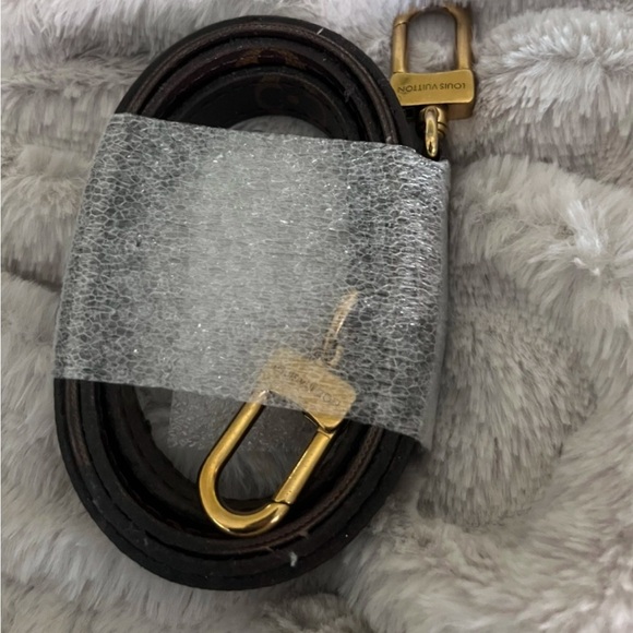 Louis Vuitton Black and Brown Monogram Tote - Picture 7 of 16